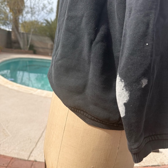 Faded Sweatshirt - Picture 8 of 10